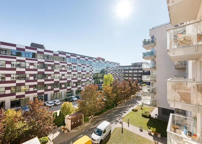 Mokotow Postepu Cozy Nest By Bookinghost *