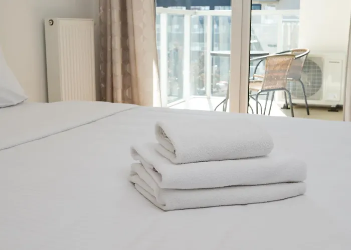 Mokotow Postepu Cozy Nest By Bookinghost *