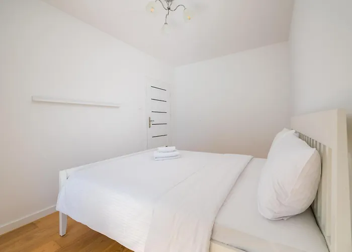 Lejlighed Mokotow Postepu Cozy Nest By Bookinghost *